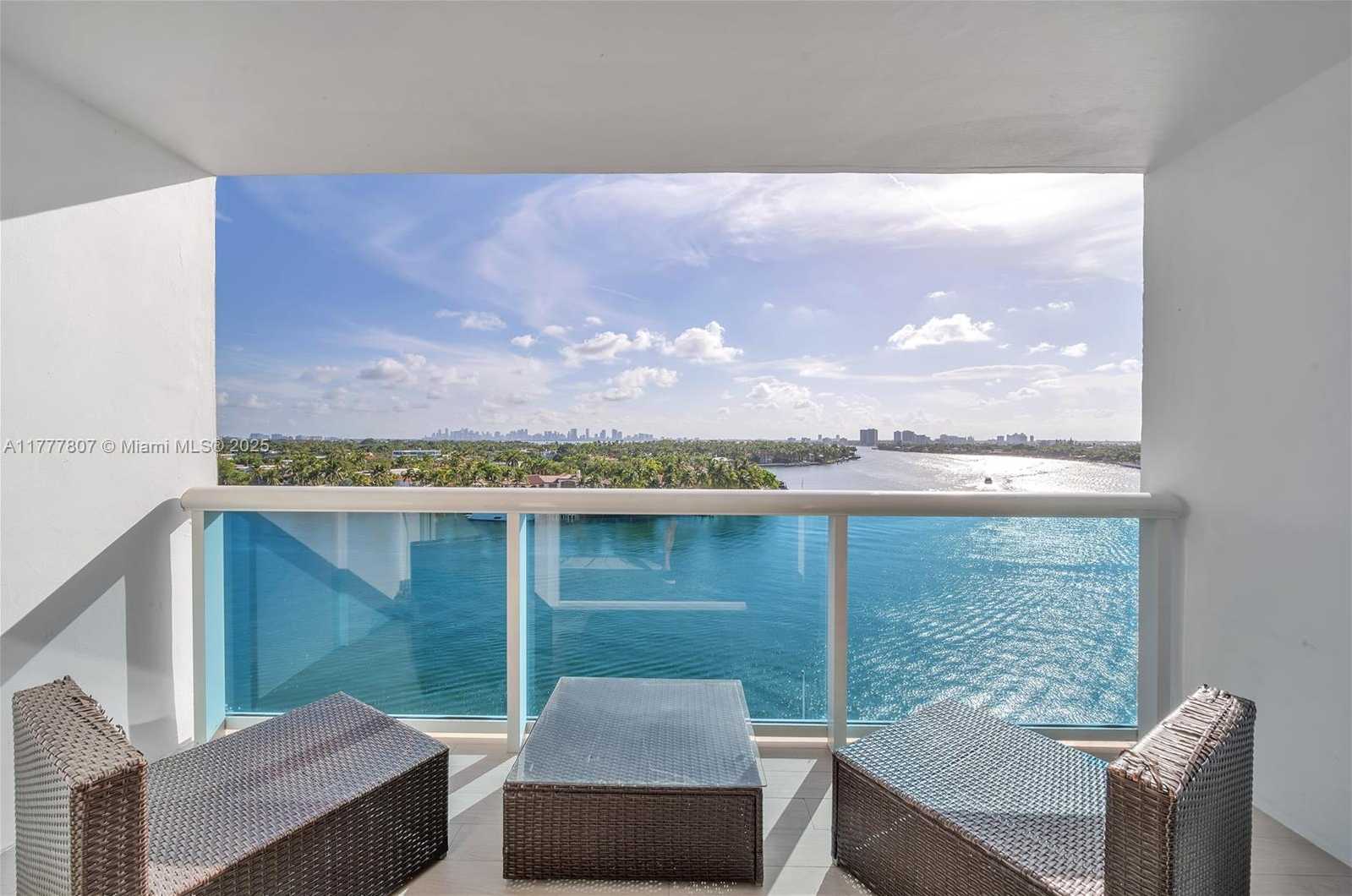 Small Image of 6770 INDIAN CREEK DR #9G, Miami Beach Number 2