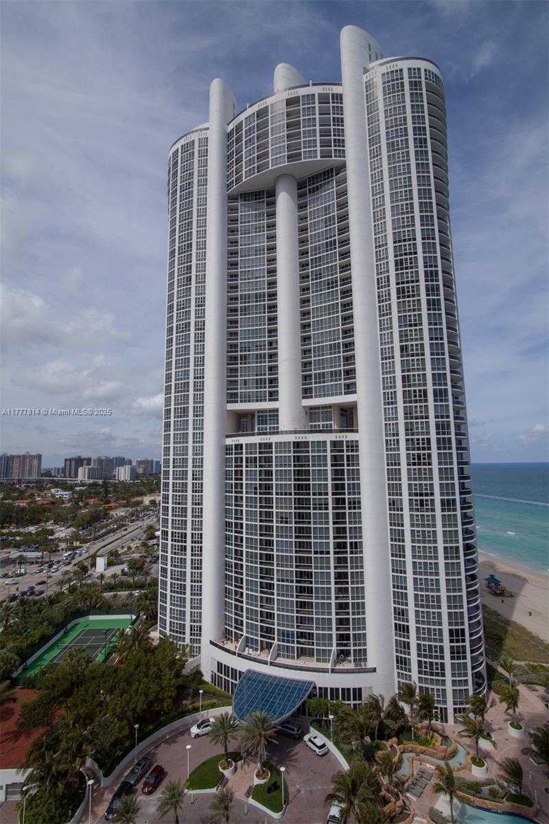 Small Image of 18101 COLLINS AVE #1803, Sunny Isles Beach Number 14