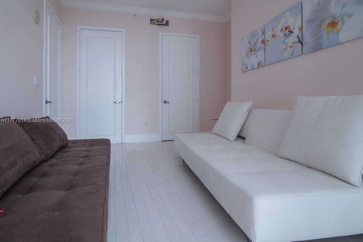 Small Image of 18101 COLLINS AVE #1803, Sunny Isles Beach Number 9