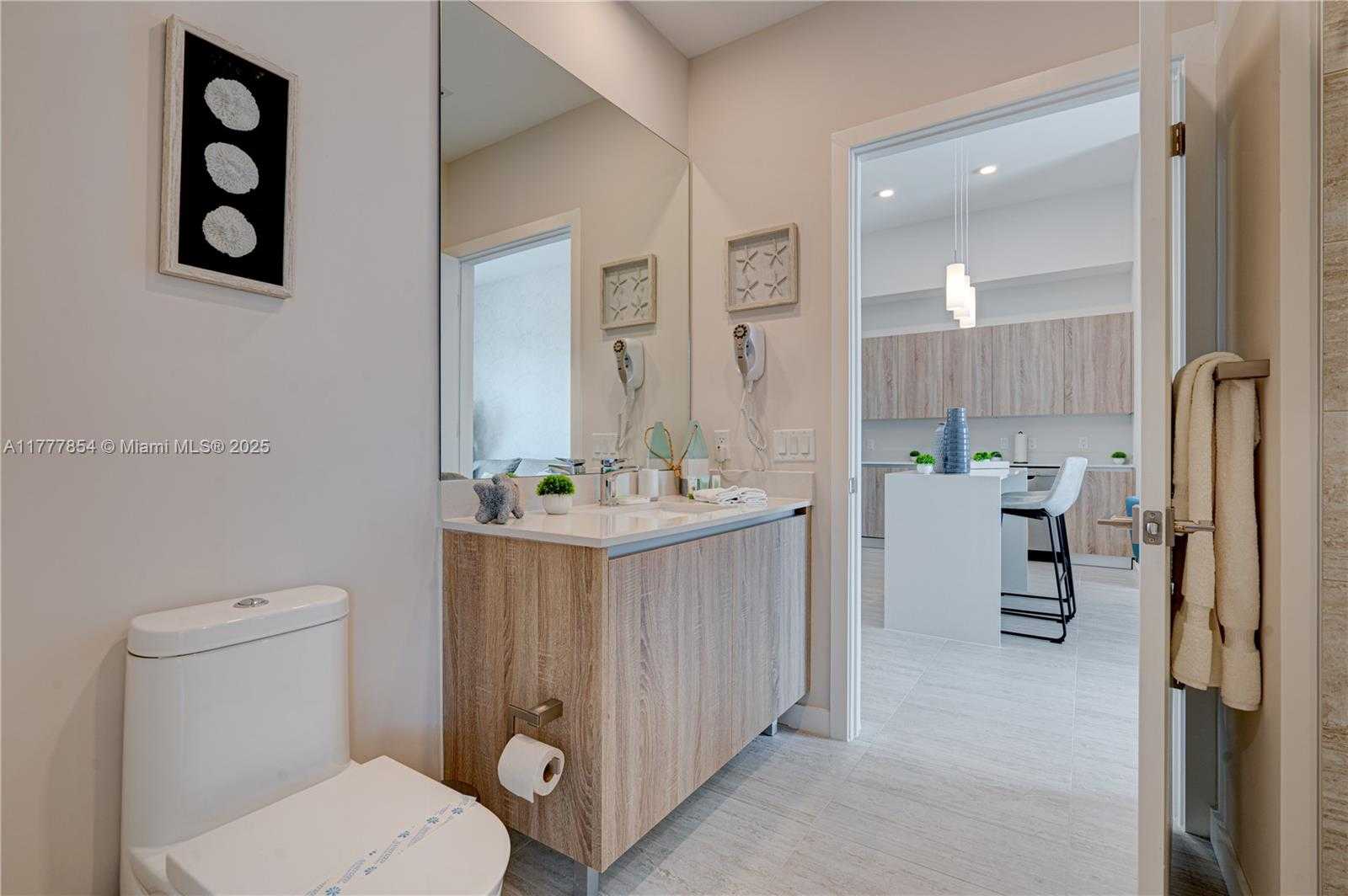 Small Image of 3900 BISCAYNE BLVD #N-1205, Miami Number 13