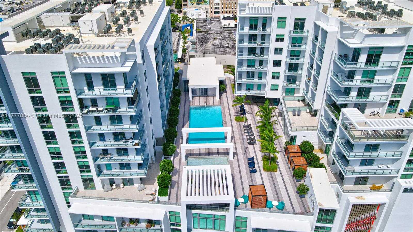 Small Image of 3900 BISCAYNE BLVD #N-1205, Miami Number 19