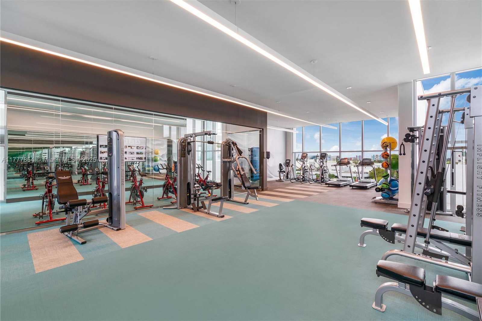 Small Image of 3900 BISCAYNE BLVD #N-1205, Miami Number 22