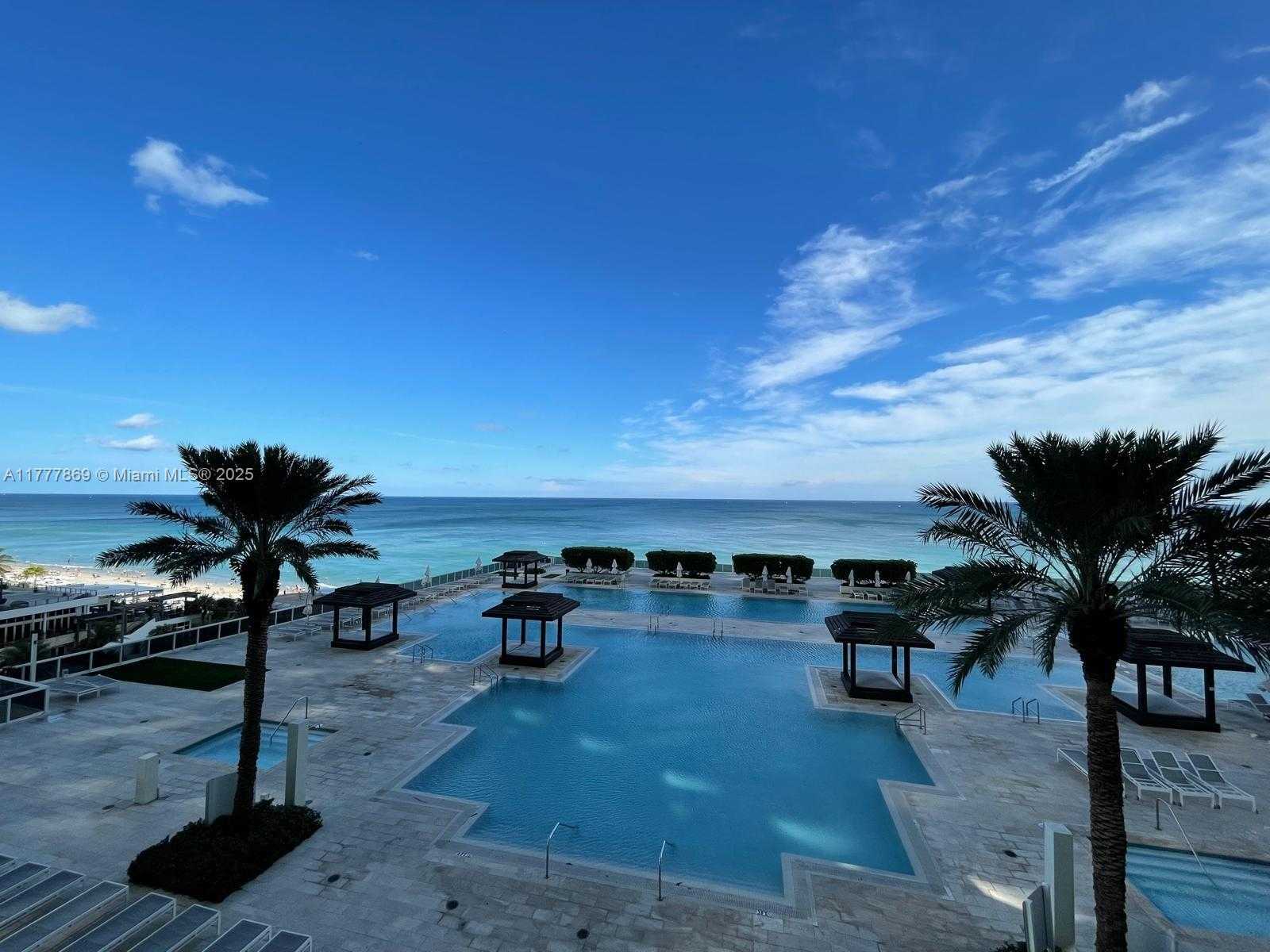 Small Image of 1800 SOUTH OCEAN DR #903, Hallandale Beach Number 2