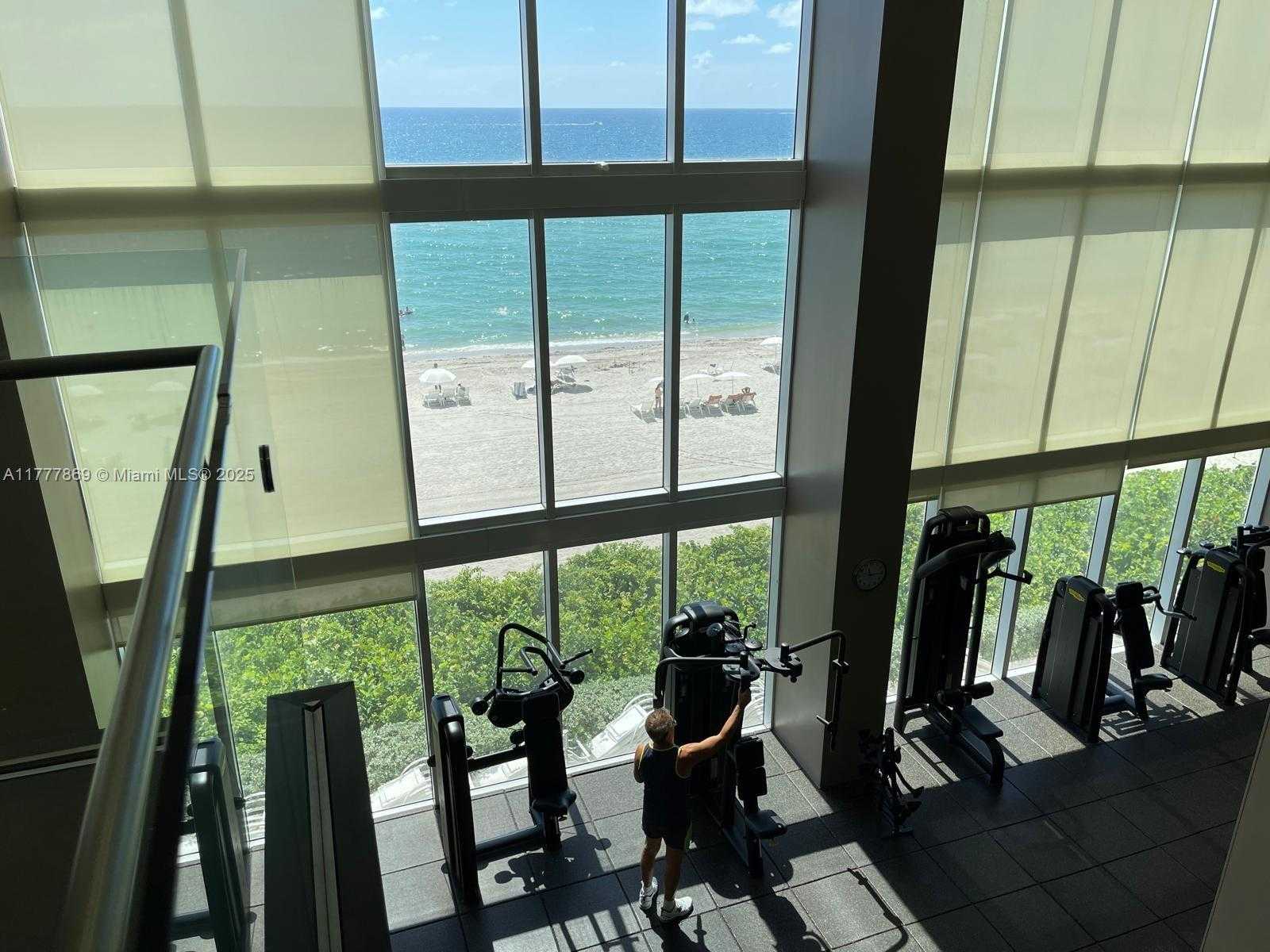 Small Image of 1800 SOUTH OCEAN DR #903, Hallandale Beach Number 21