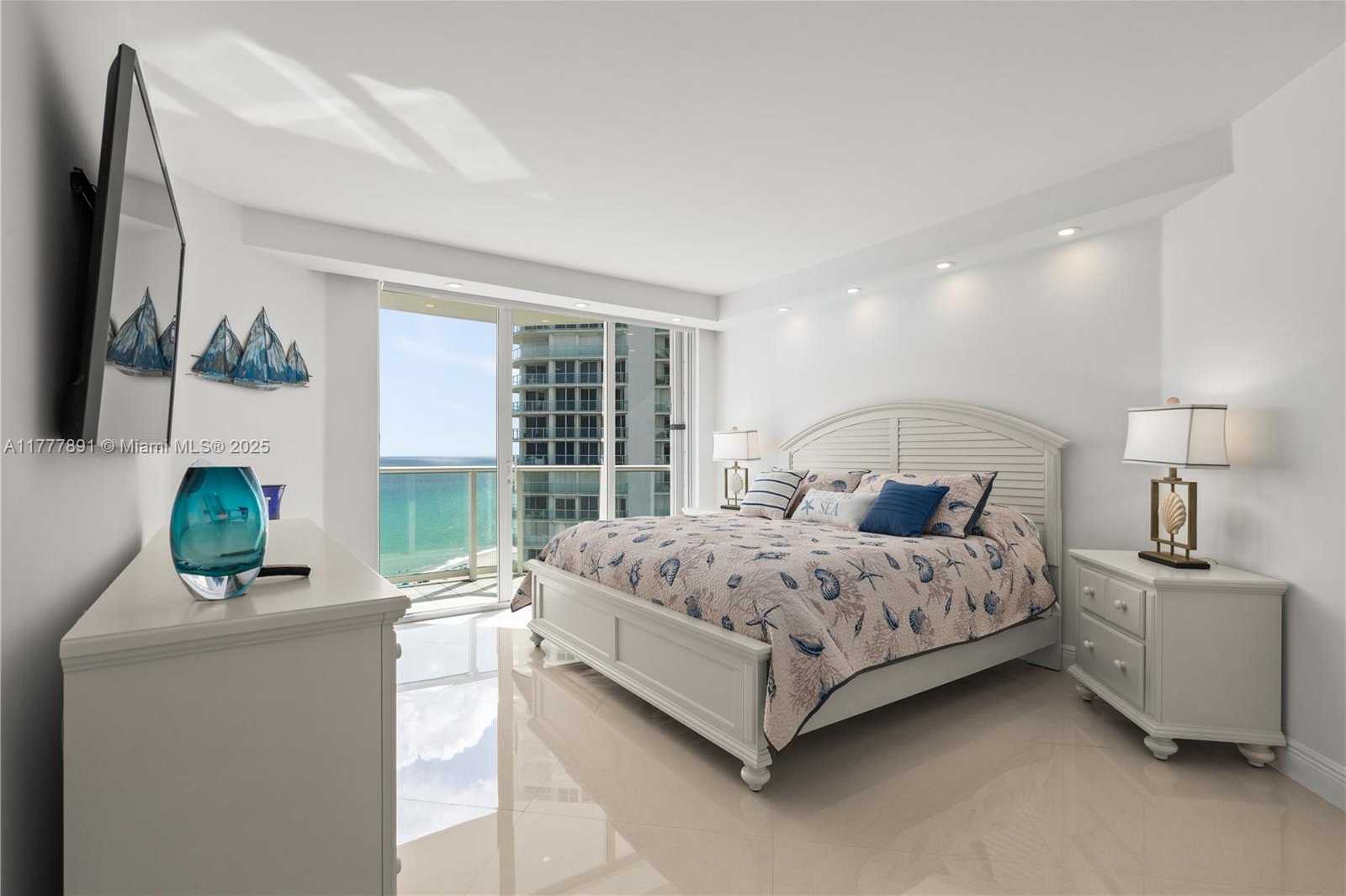 Small Image of 16485 COLLINS AVE #1432, Sunny Isles Beach Number 15