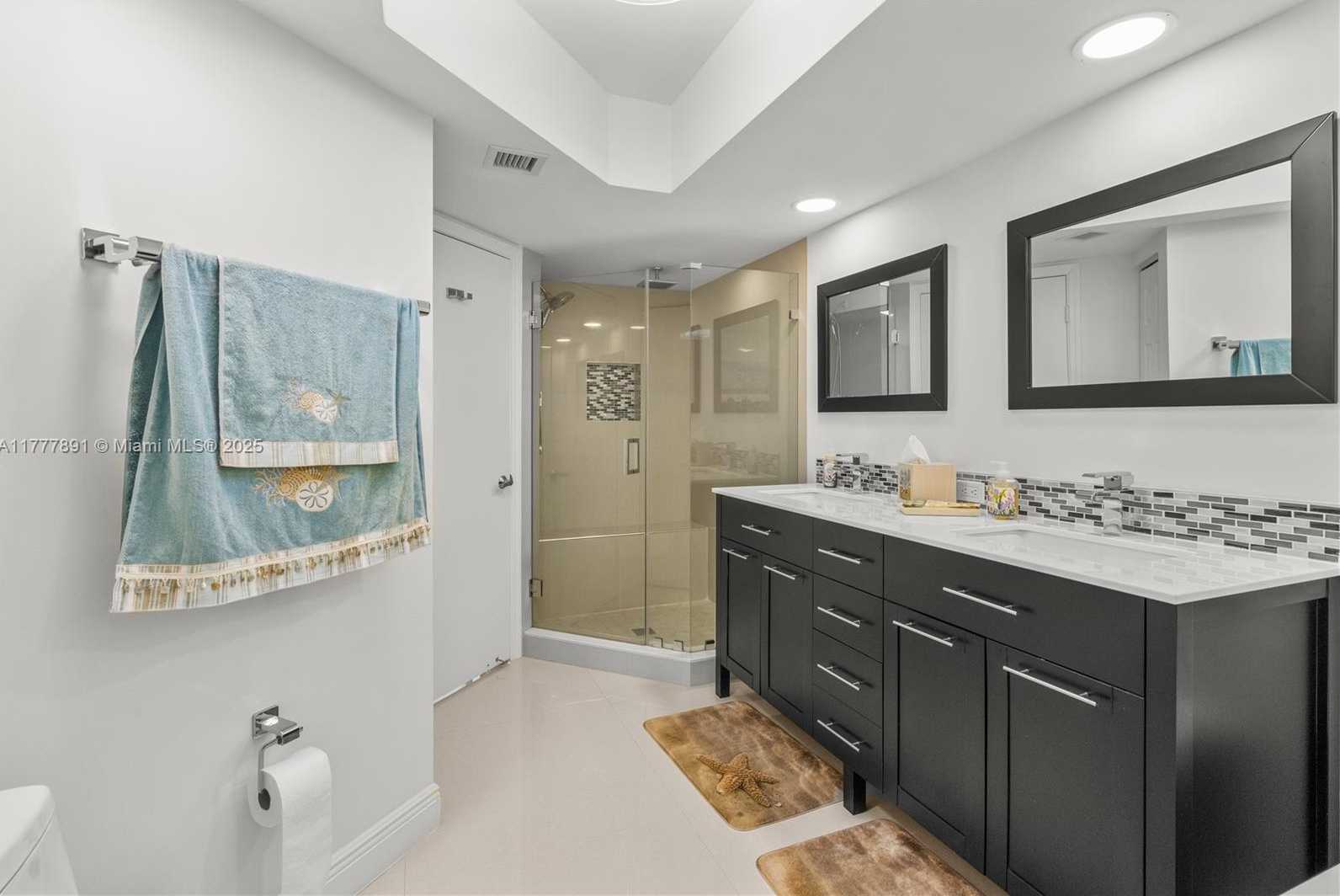 Small Image of 16485 COLLINS AVE #1432, Sunny Isles Beach Number 19