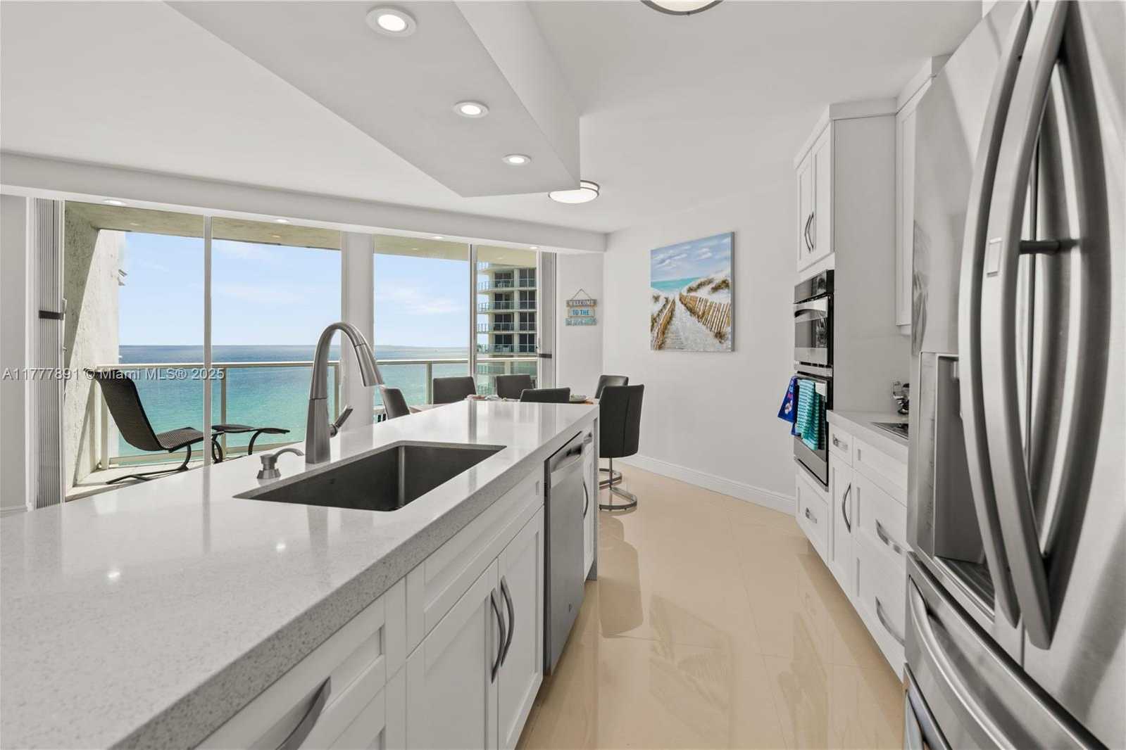 Small Image of 16485 COLLINS AVE #1432, Sunny Isles Beach Number 9