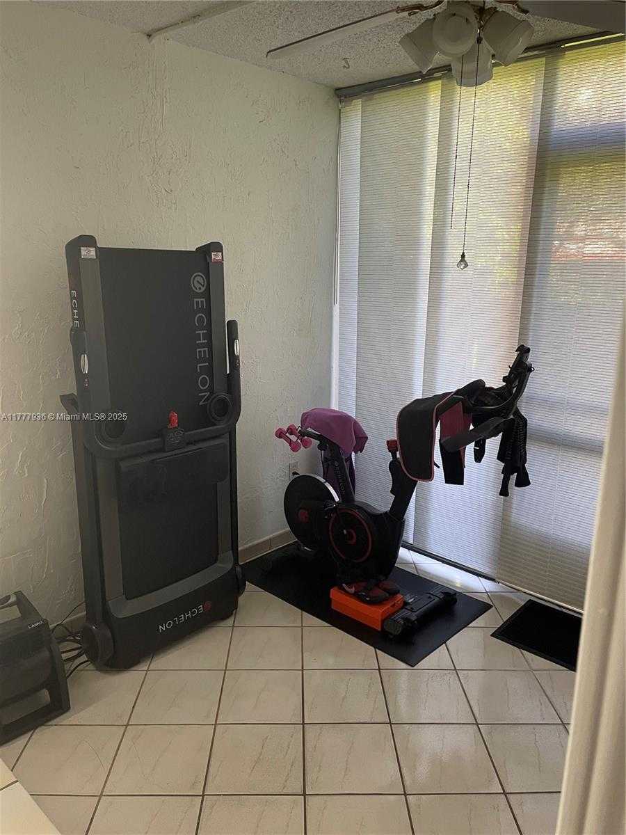Small Image of 9445 FONTAINEBLEAU BLVD #104, Miami Number 6