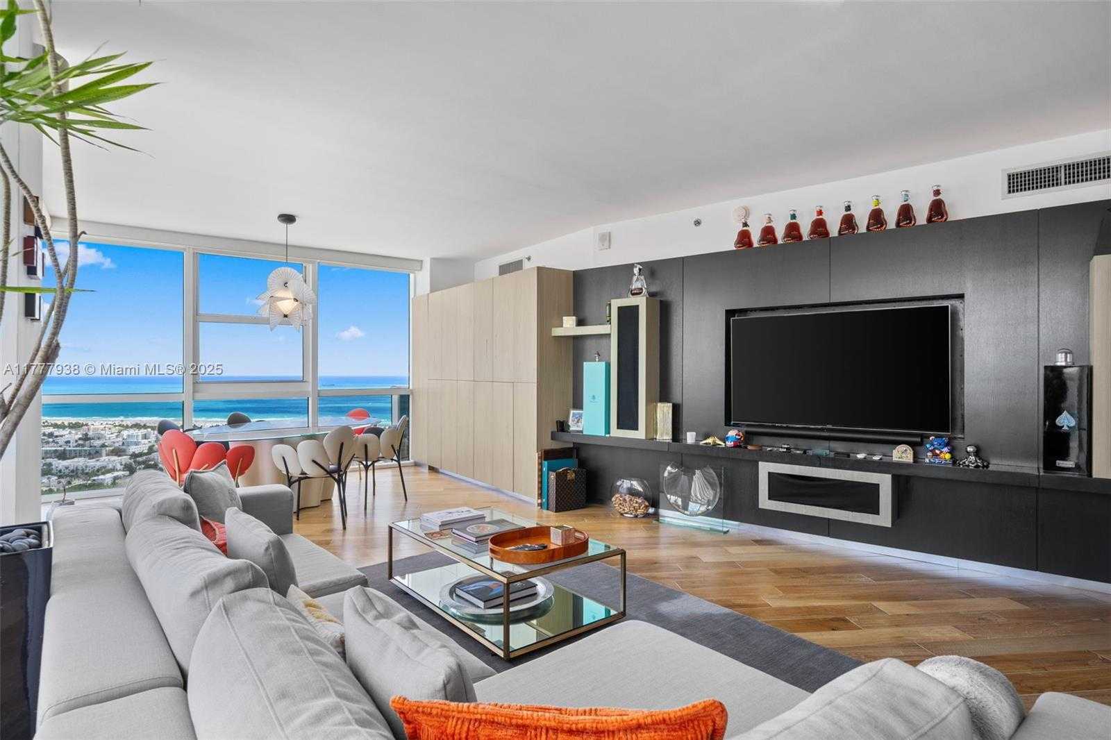 Small Image of 400 ALTON RD #3601, Miami Beach Number 13
