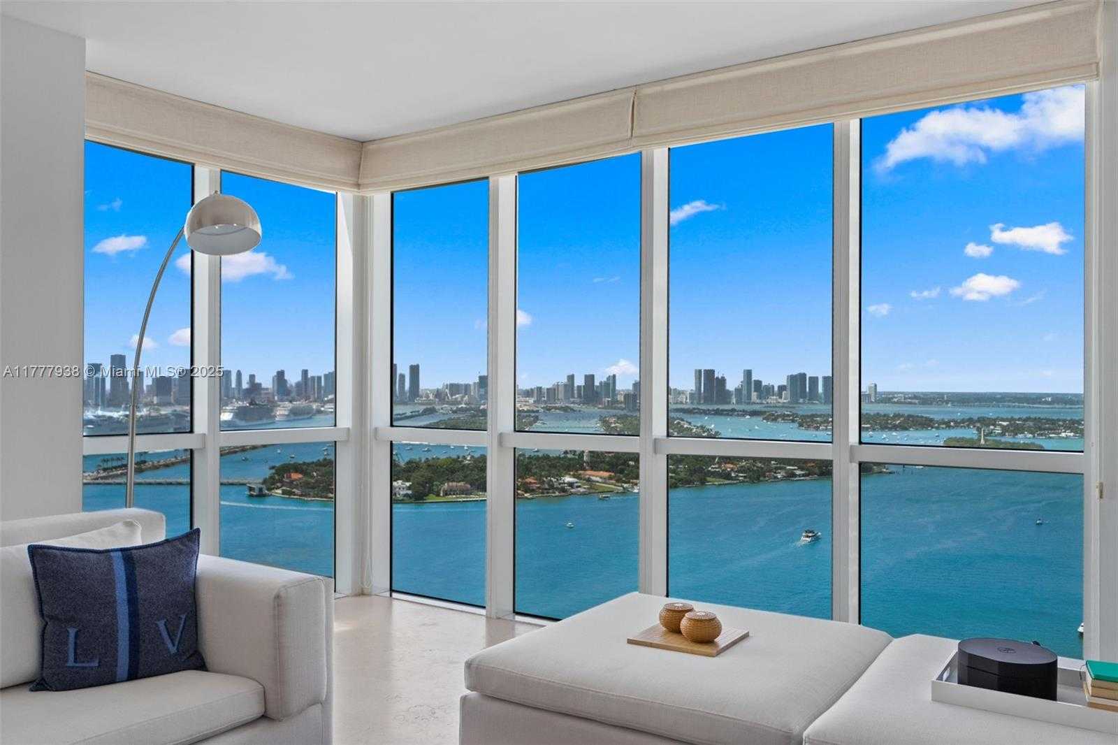 Small Image of 400 ALTON RD #3601, Miami Beach Number 4