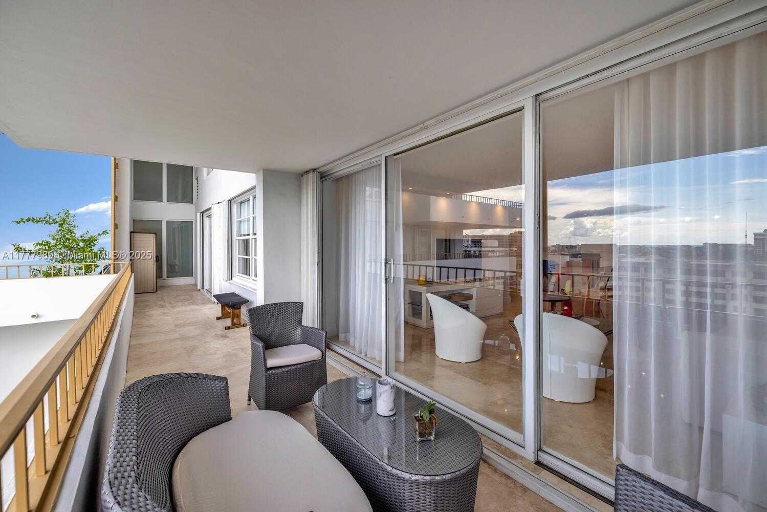 Small Image of 155 OCEAN LANE DR #1111, Key Biscayne Number 15