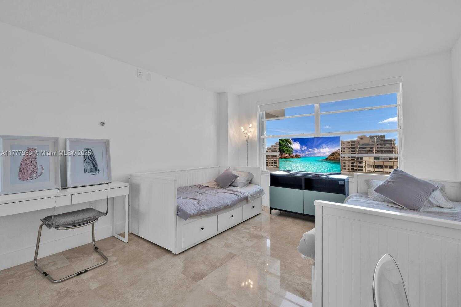 Small Image of 155 OCEAN LANE DR #1111, Key Biscayne Number 24