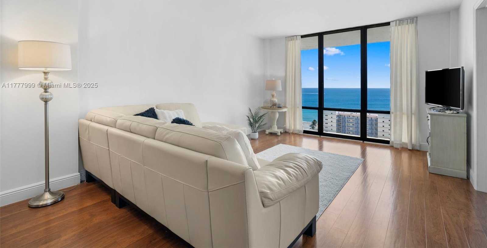 Small Image of 1600 SOUTH OCEAN DR #18J, Hollywood Number 4