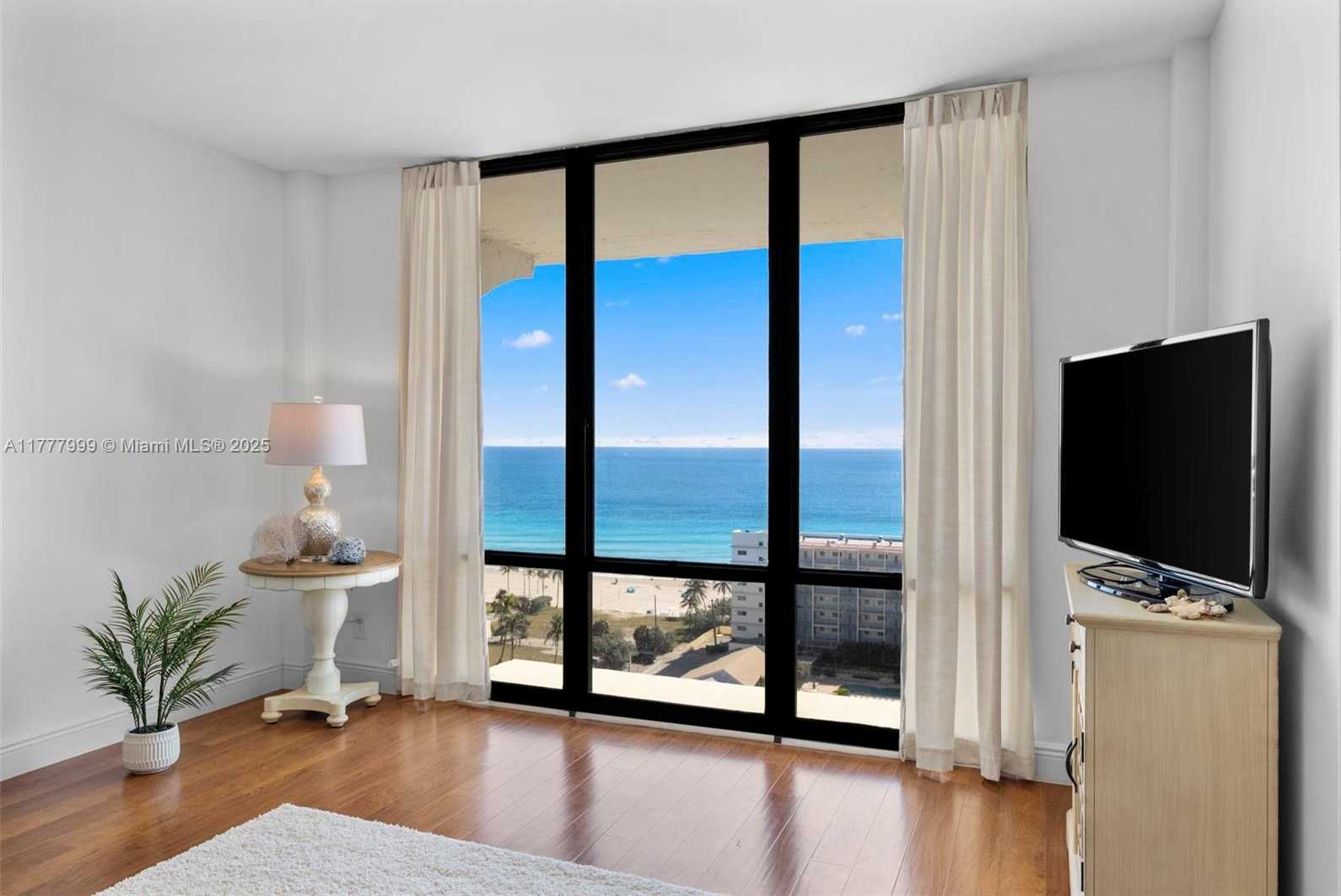 Small Image of 1600 SOUTH OCEAN DR #18J, Hollywood Number 6