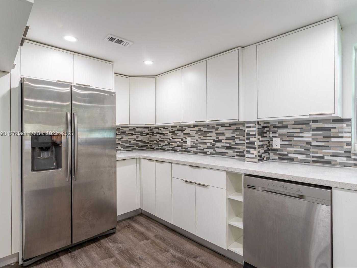 Small Image of 2520 SOUTH WEST 22ND TER #na, Miami Number 11
