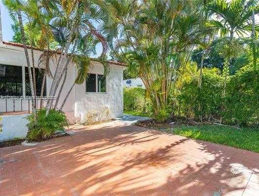 Small Image of 2520 SOUTH WEST 22ND TER #na, Miami Number 21