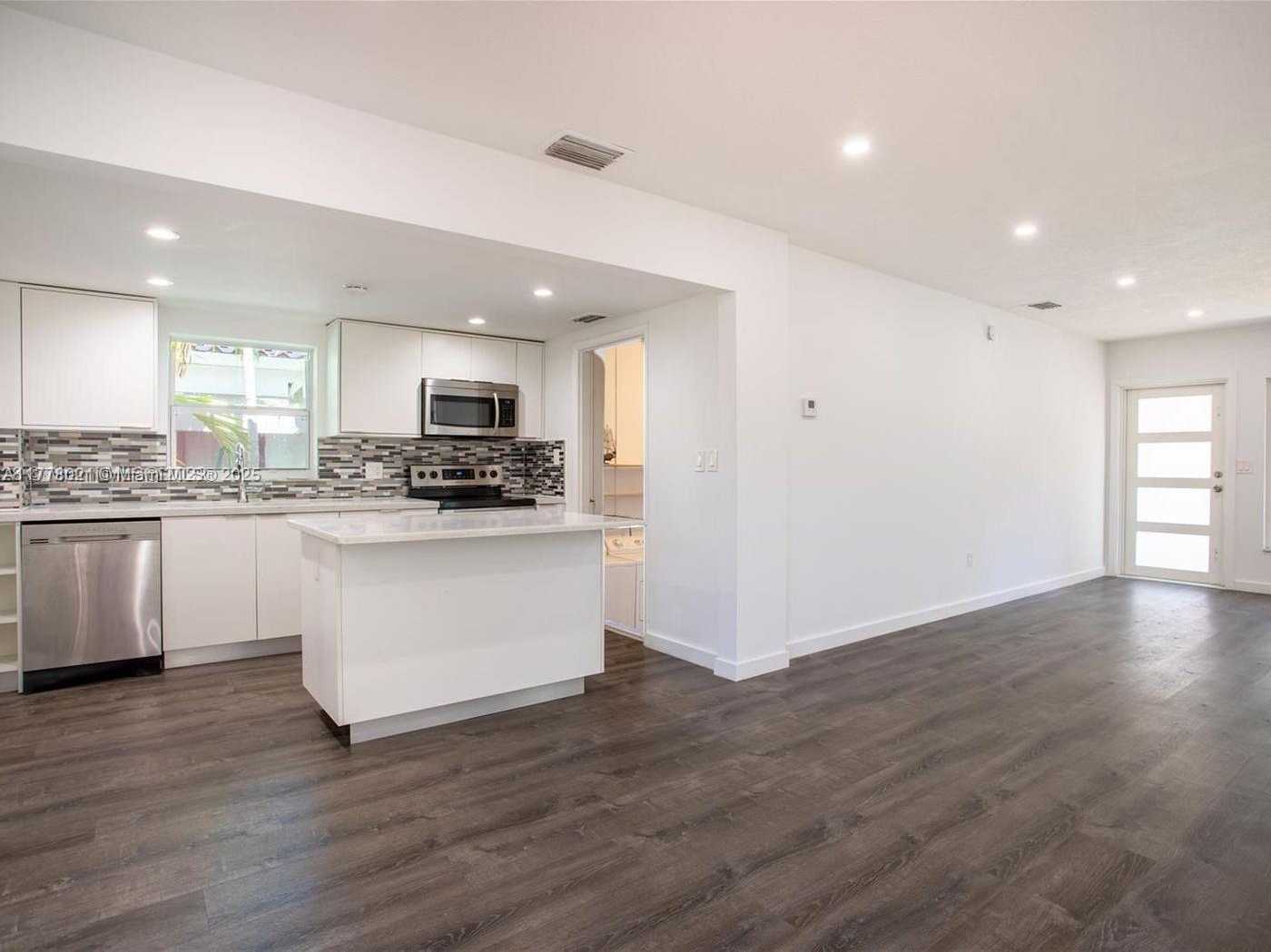Small Image of 2520 SOUTH WEST 22ND TER #na, Miami Number 9