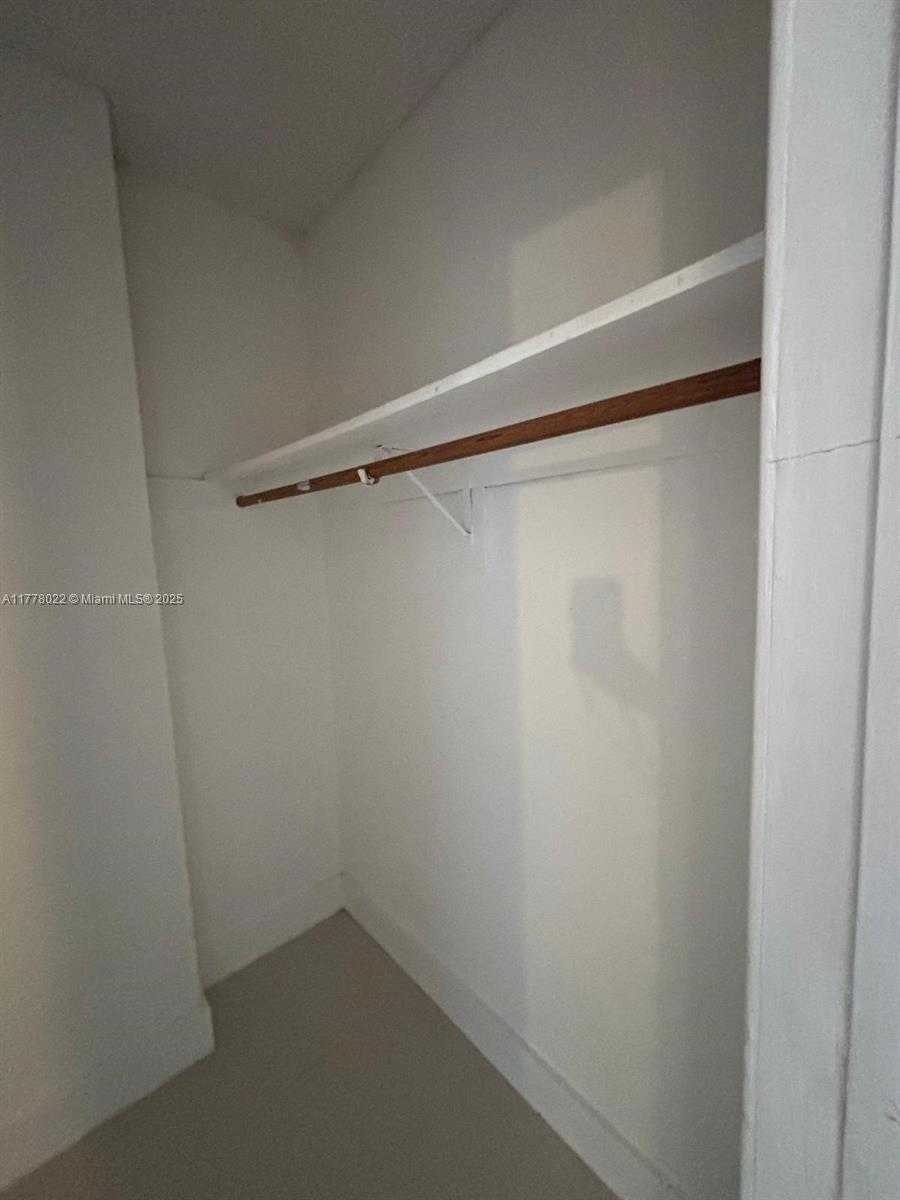 Small Image of 19390 COLLINS AVE #818, Sunny Isles Beach Number 14