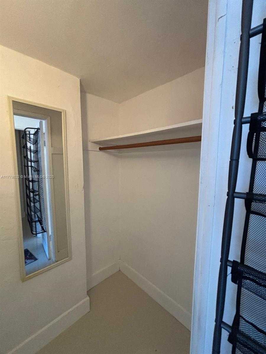 Small Image of 19390 COLLINS AVE #818, Sunny Isles Beach Number 15