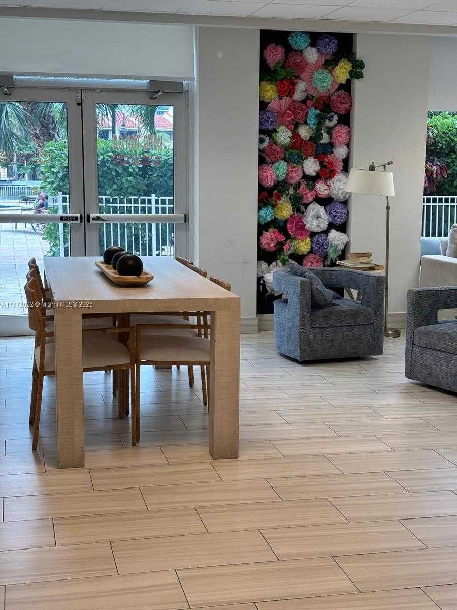Small Image of 19390 COLLINS AVE #818, Sunny Isles Beach Number 19