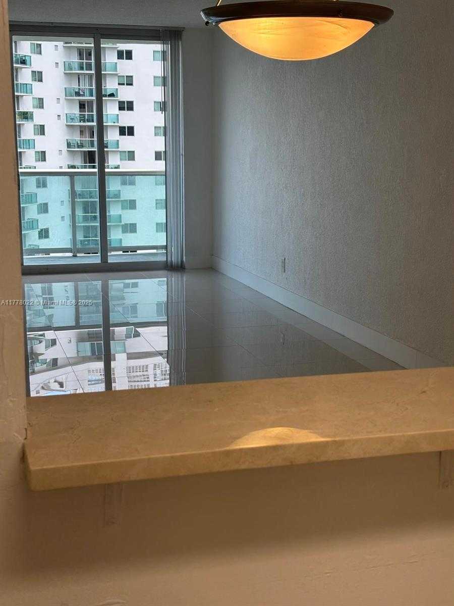 Small Image of 19390 COLLINS AVE #818, Sunny Isles Beach Number 7