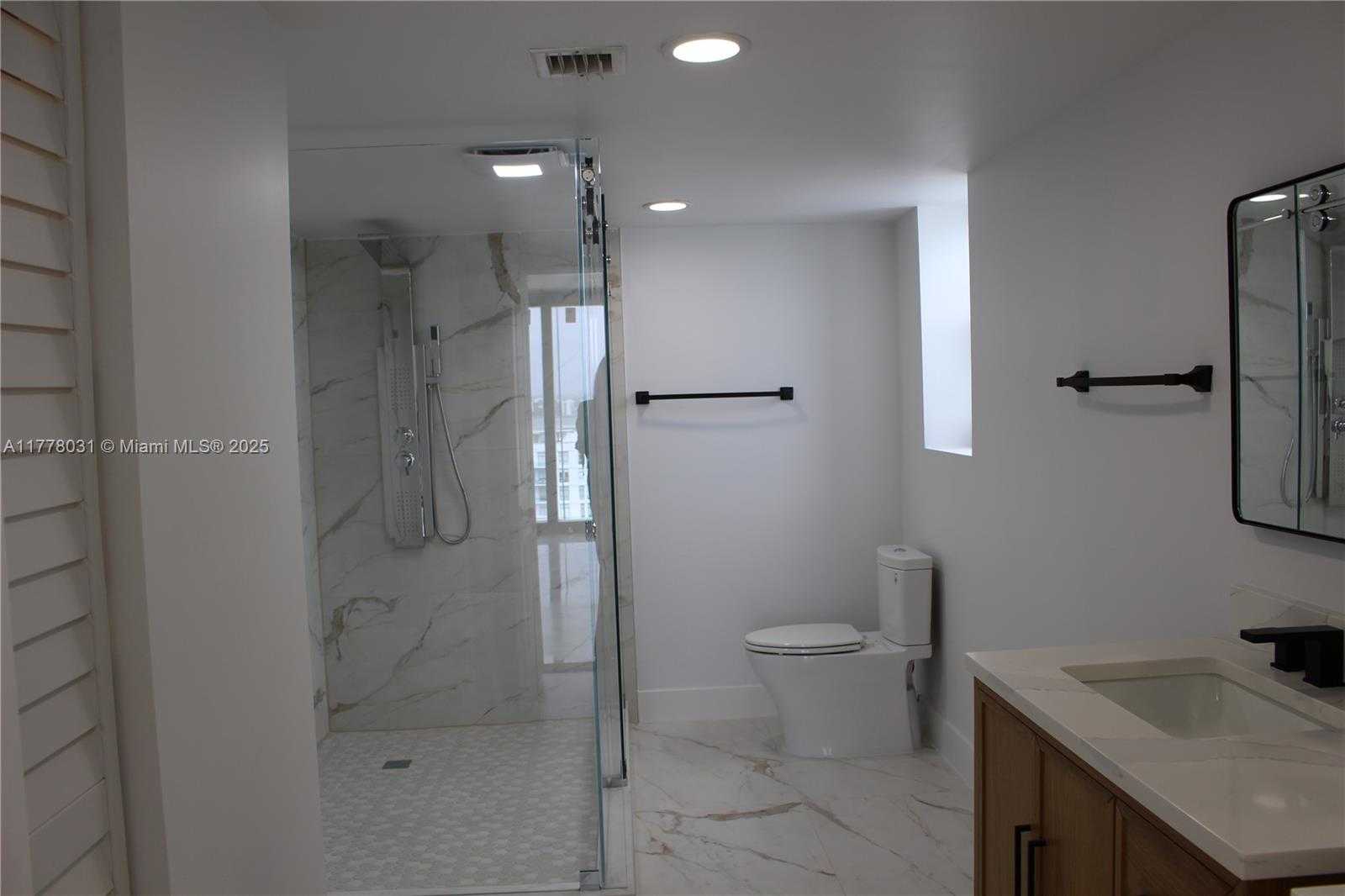 Small Image of 6061 COLLINS AVE #22A, Miami Beach Number 16