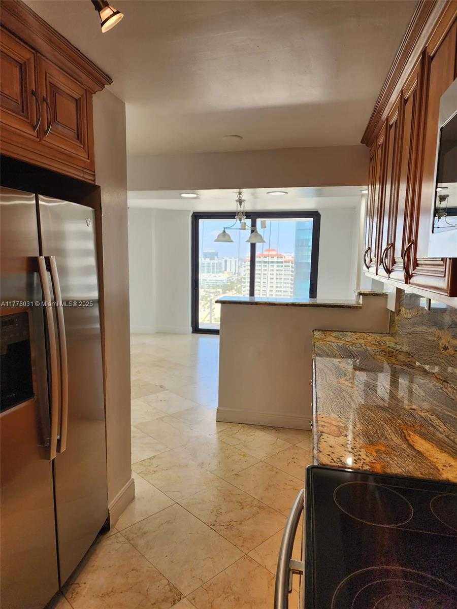 Small Image of 6061 COLLINS AVE #22A, Miami Beach Number 6