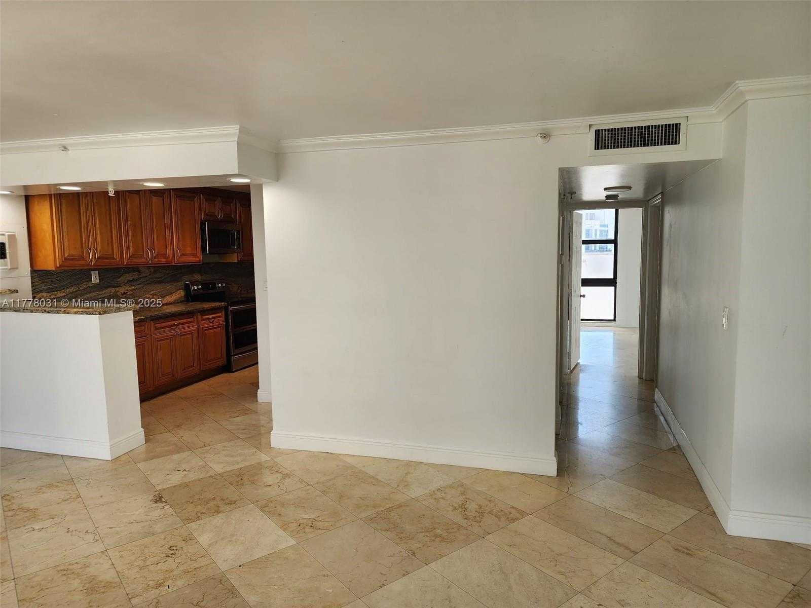 Small Image of 6061 COLLINS AVE #22A, Miami Beach Number 9