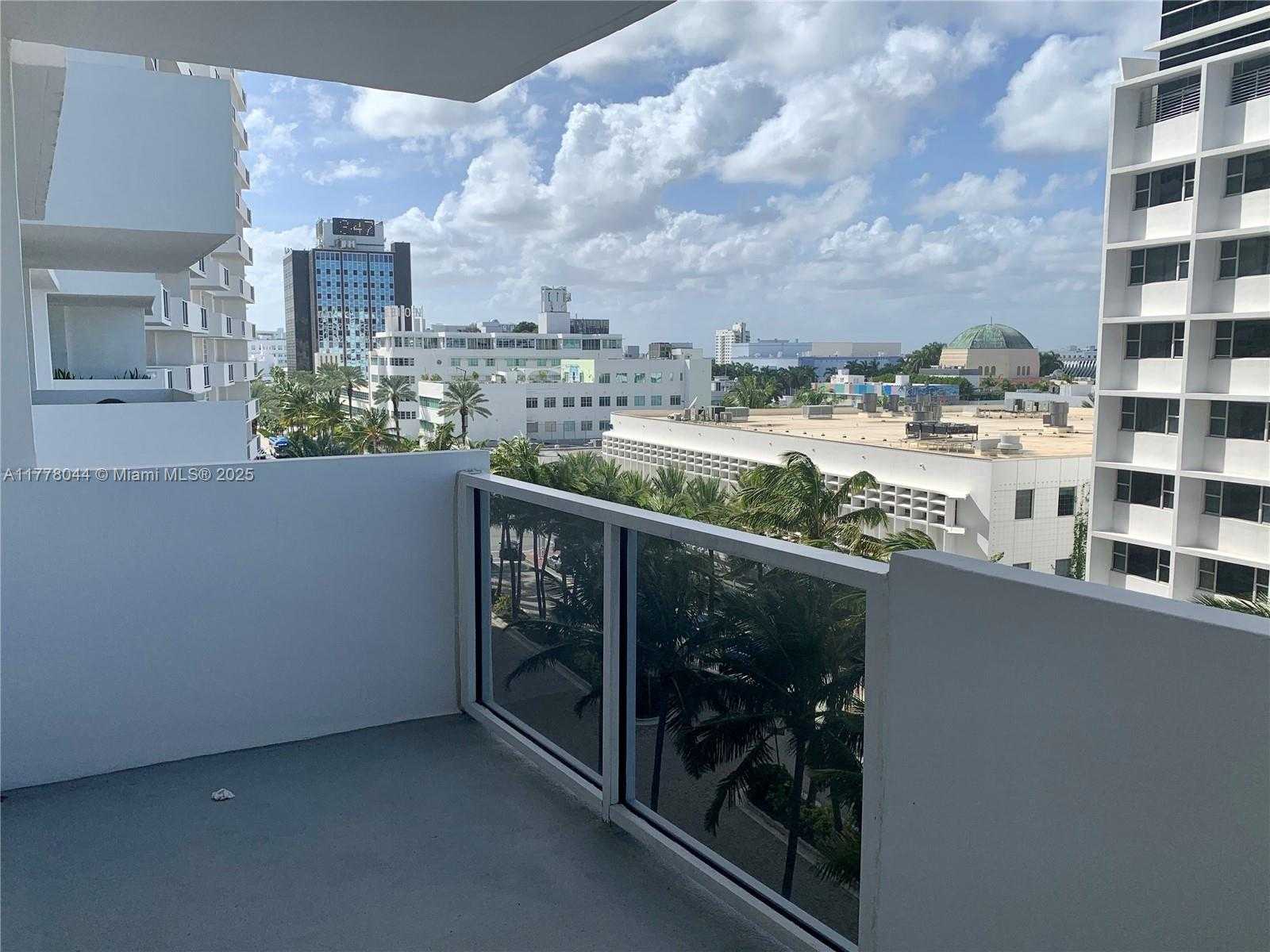Small Image of 100 LINCOLN RD #635, Miami Beach Number 7