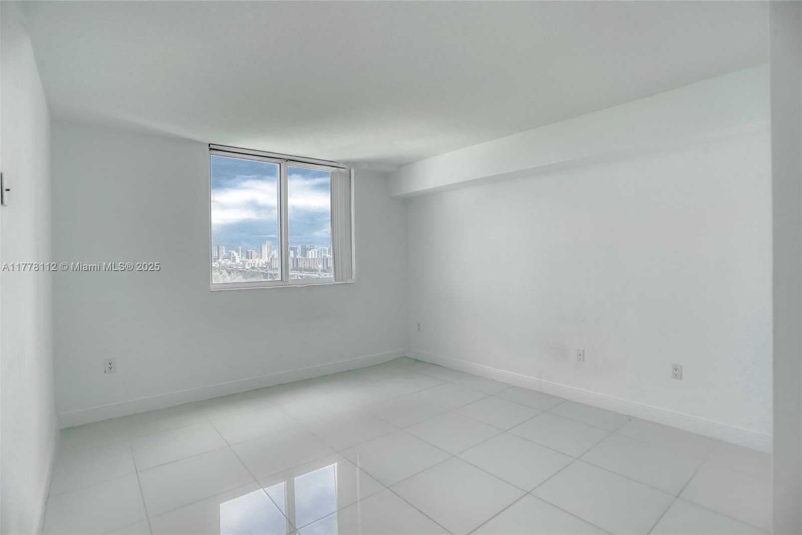 Small Image of 1861 NORTH WEST S RIVER DR #1209, Miami Number 13