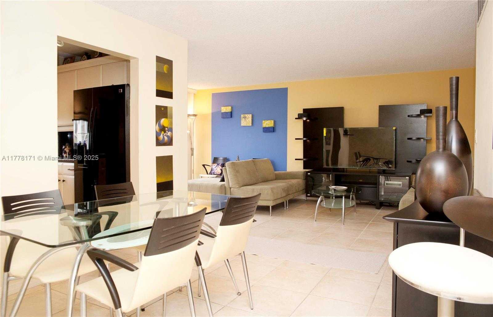 Small Image of 17011 NORTH BAY RD #603, Sunny Isles Beach Number 13