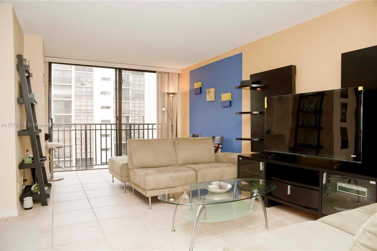 Small Image of 17011 NORTH BAY RD #603, Sunny Isles Beach Number 3