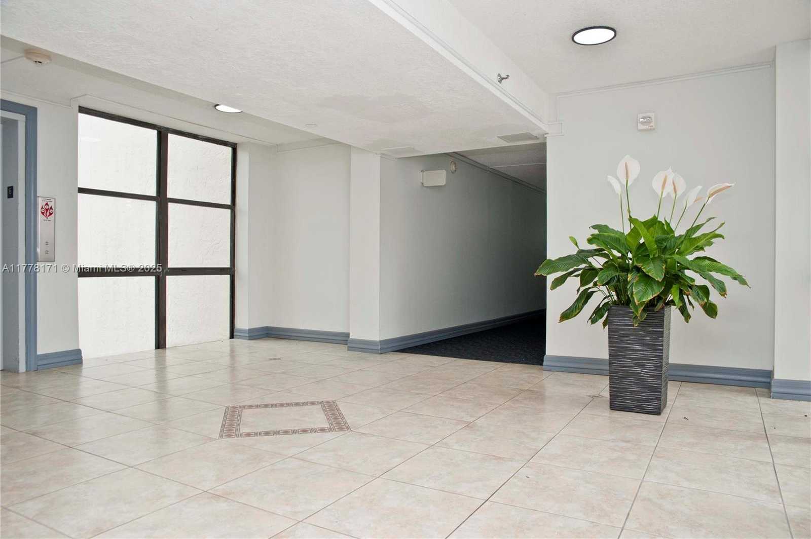 Small Image of 17011 NORTH BAY RD #603, Sunny Isles Beach Number 33