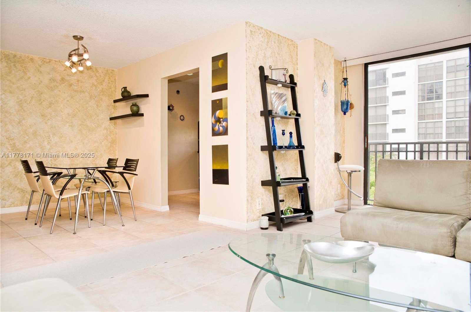 Small Image of 17011 NORTH BAY RD #603, Sunny Isles Beach Number 6