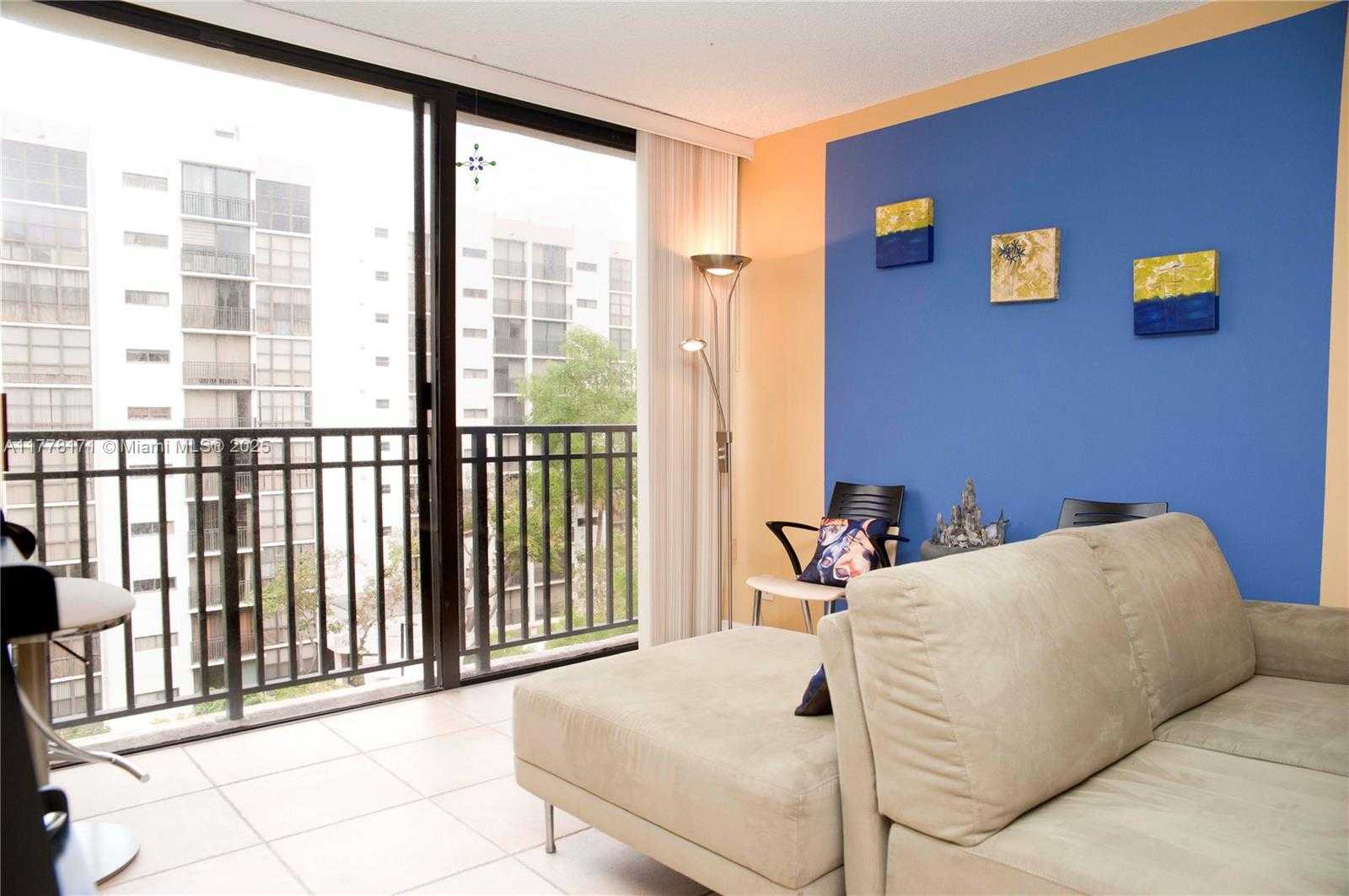 Small Image of 17011 NORTH BAY RD #603, Sunny Isles Beach Number 8