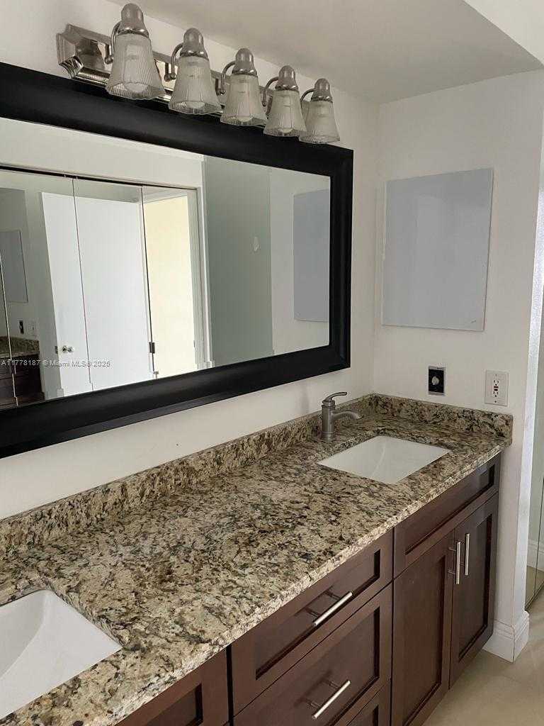 Small Image of 19101 NORTH EAST 36TH CT #803, Aventura Number 14