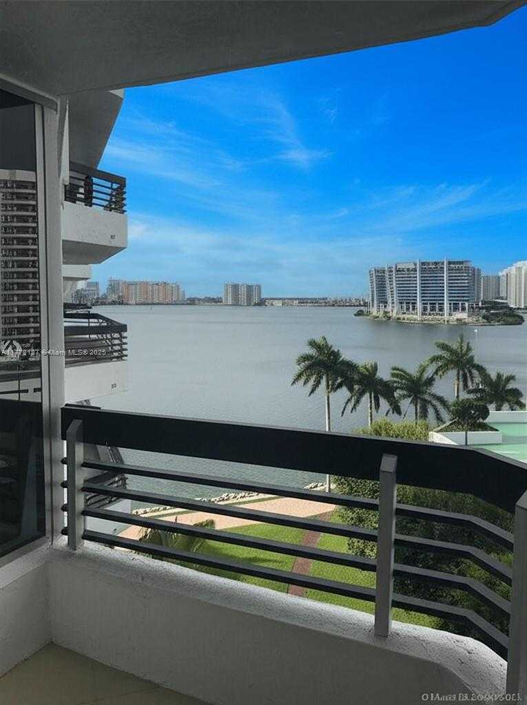 Small Image of 19101 NORTH EAST 36TH CT #803, Aventura Number 19