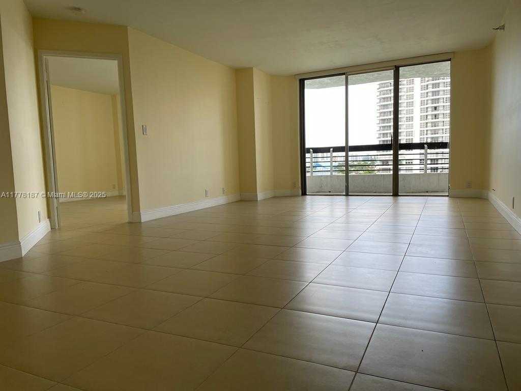 Small Image of 19101 NORTH EAST 36TH CT #803, Aventura Number 2