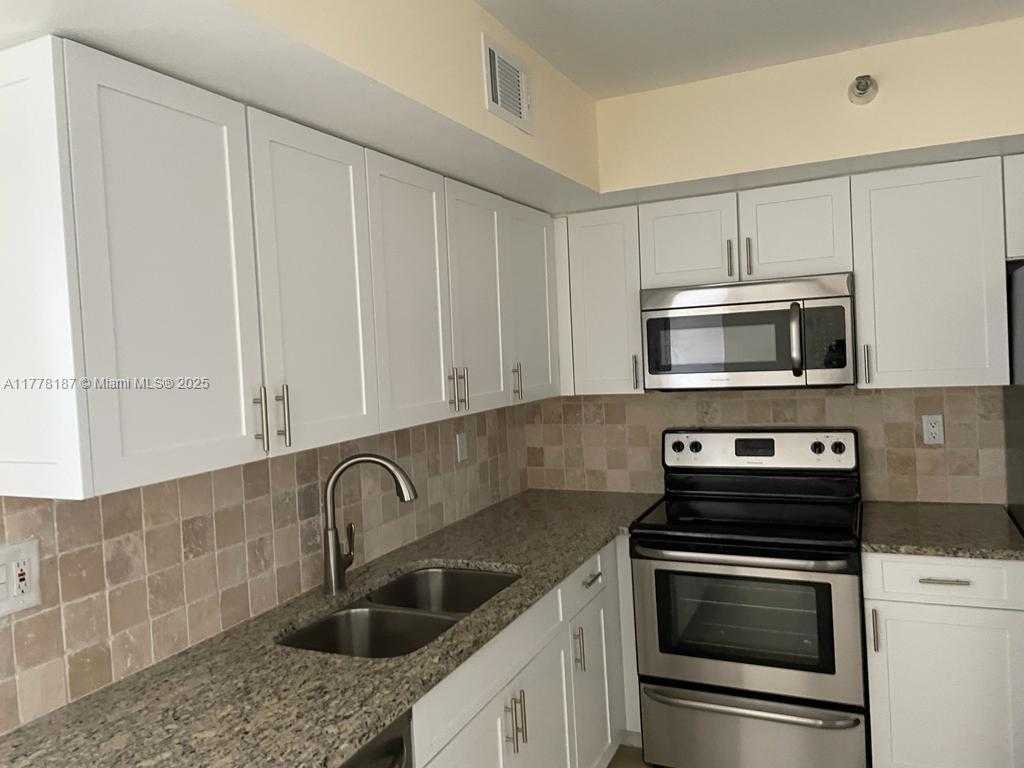 Small Image of 19101 NORTH EAST 36TH CT #803, Aventura Number 7