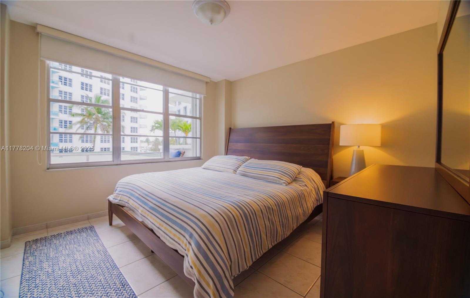 Small Image of 5151 COLLINS AVE #428, Miami Beach Number 15
