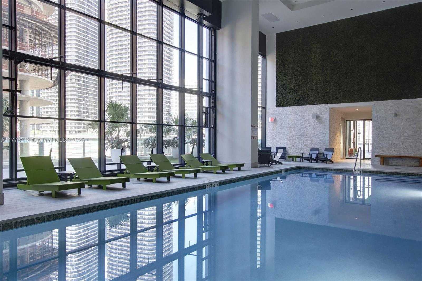 Small Image of 1010 BRICKELL AVE #4301, Miami Number 34