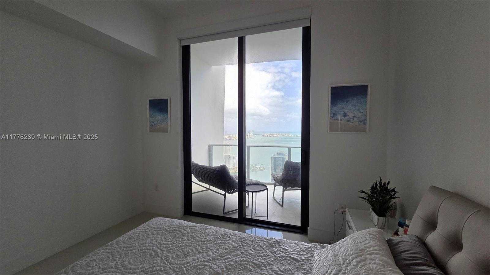 Small Image of 1010 BRICKELL AVE #4804, Miami Number 22