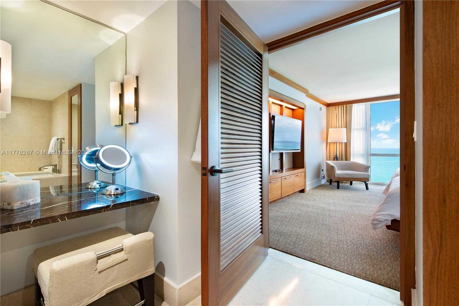 Small Image of 6801 COLLINS AVE #717, Miami Beach Number 13