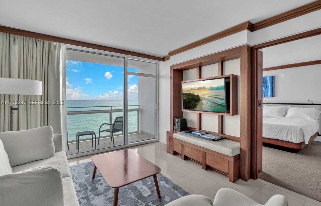 Small Image of 6801 COLLINS AVE #717, Miami Beach Number 17
