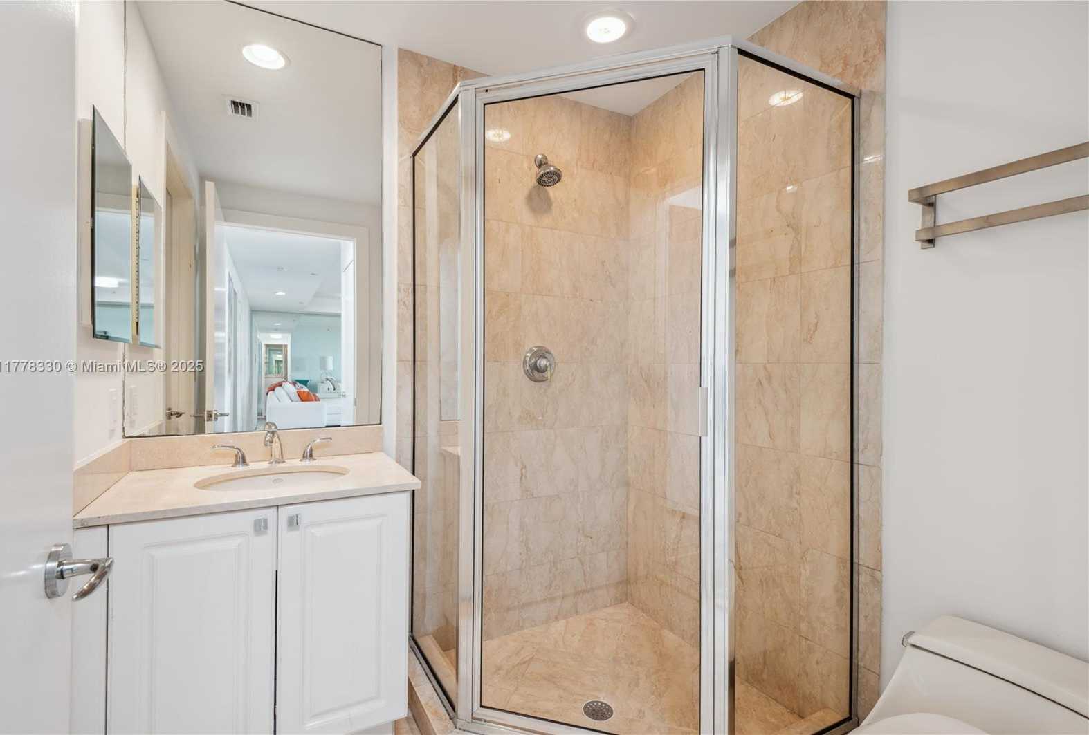 Small Image of 747 CRANDON BLVD #PH10, Key Biscayne Number 13