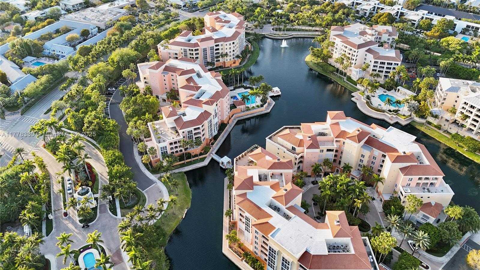Small Image of 747 CRANDON BLVD #PH10, Key Biscayne Number 23