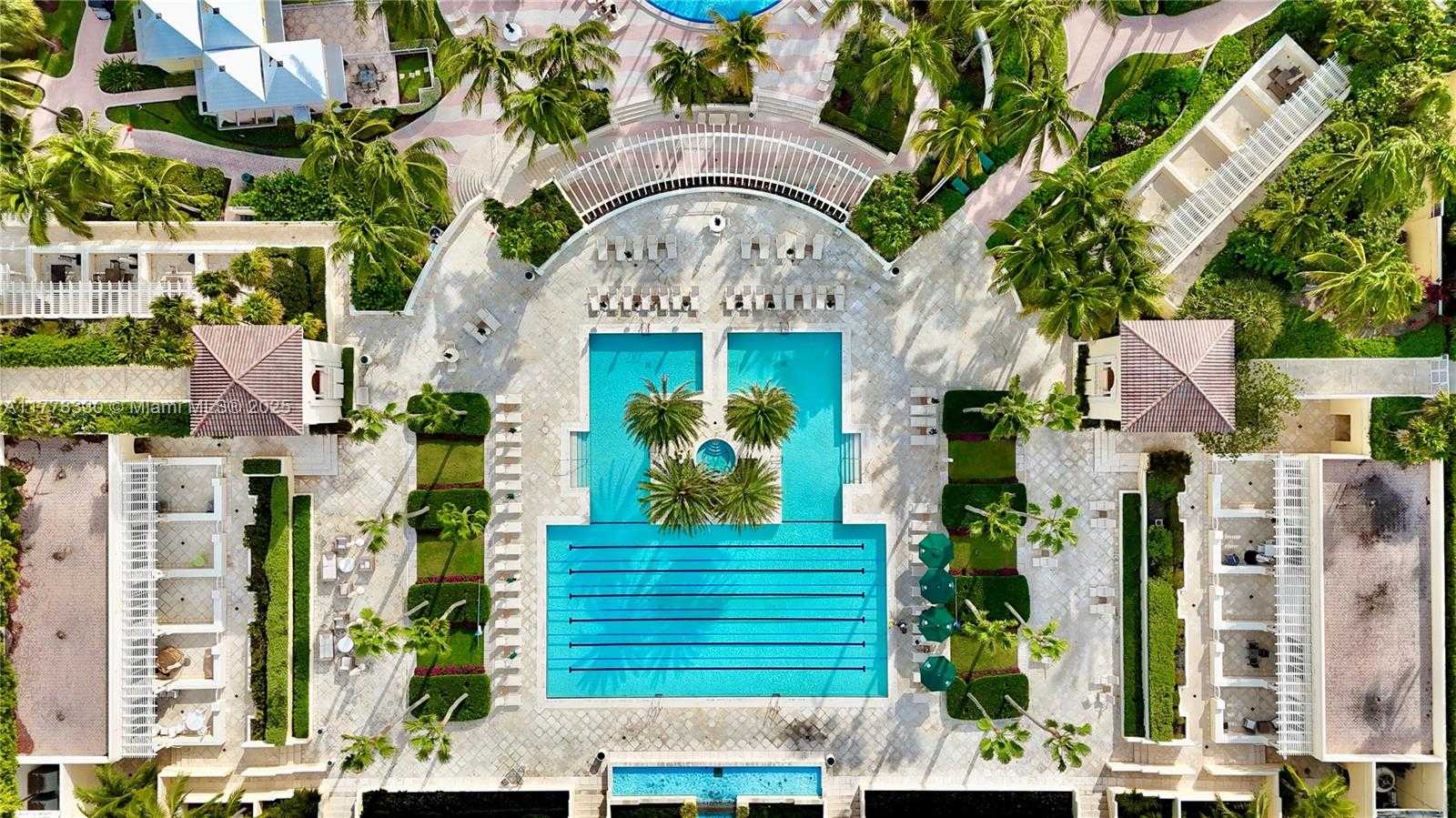 Small Image of 747 CRANDON BLVD #PH10, Key Biscayne Number 28