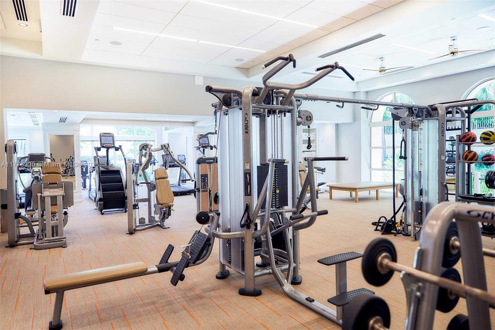 Small Image of 747 CRANDON BLVD #PH10, Key Biscayne Number 30