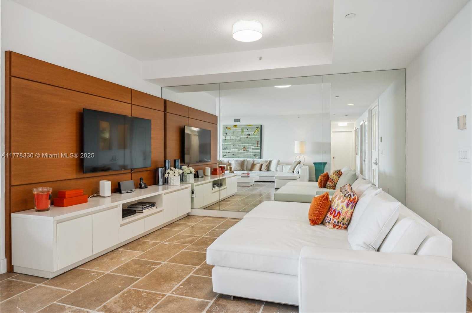 Small Image of 747 CRANDON BLVD #PH10, Key Biscayne Number 6