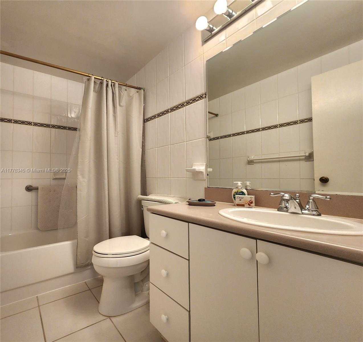 Small Image of 3505 SOUTH OCEAN DR #610, Hollywood Number 10